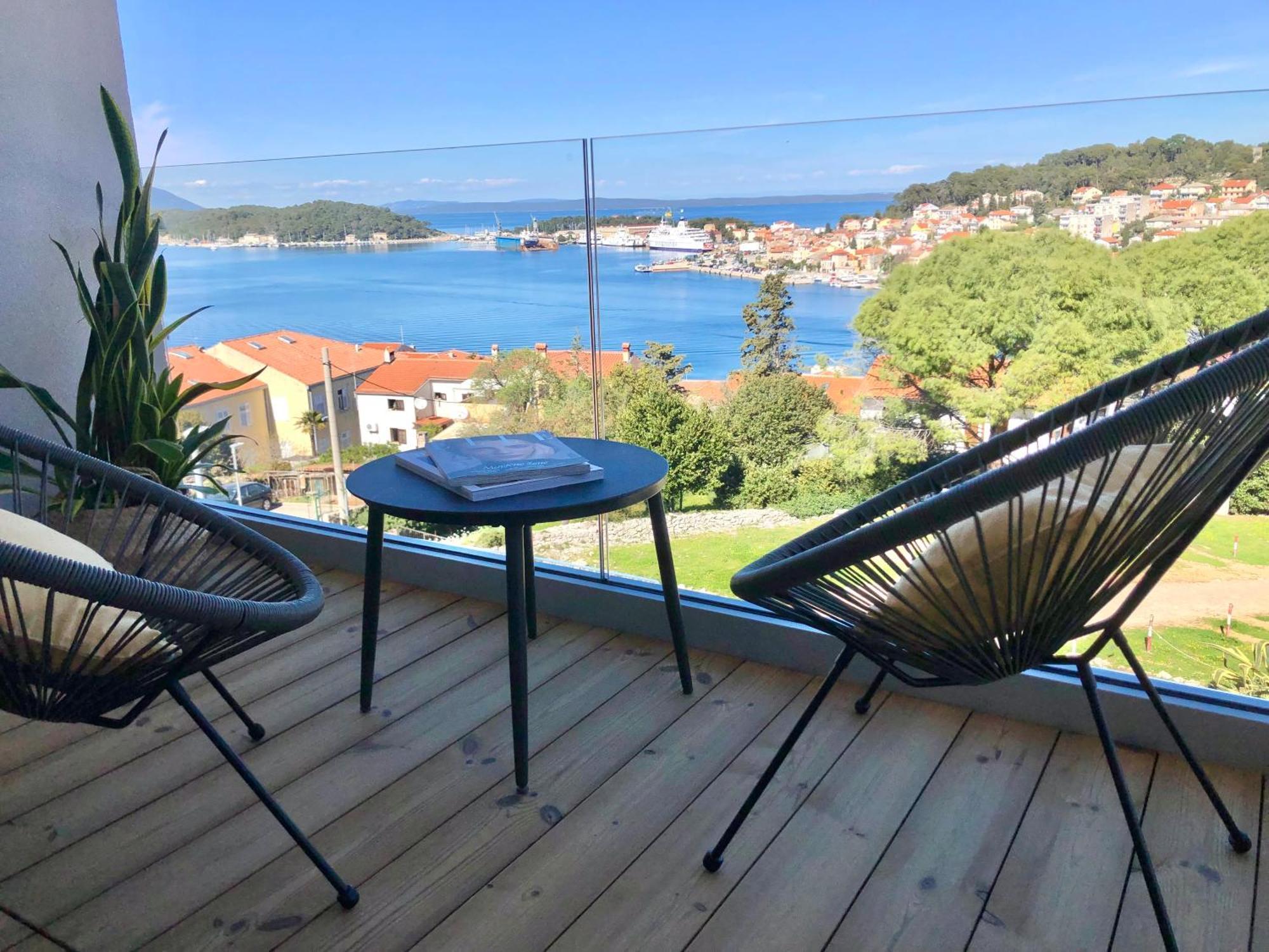 Beautiful View Apartment With Garage Space Mali Lošinj Exterior foto